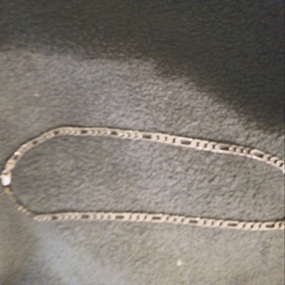 20 inch 14k white gold Figaro necklace